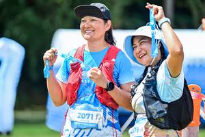 BIB: 2071, 079
                            <button type="button" onclick="openModal(25033291)" class="btn btn-primary btn-sm float-right btn-popup" data-toggle="modal" data-target=".modal-high-quality">
                        <i class="fas fa-shopping-cart"></i> Add to Cart
                    </button>
                                            <button type="button" onclick="isThisMe(25033291, true)" class="btn btn-success btn-sm float-right btn-popup btn-isme hidden" data-toggle="tooltip" data-placement="bottom" title="นี่คือรูปของคุณใช่ไหม คลิกที่นี่เพื่อเอาเข้าอัลบั้ม">
                        <i class="fas fa-plus"></i> Add to album
                    </button>
                    <button type="button" onclick="isThisMe(25033291, false)" class="btn btn-warning btn-sm float-right btn-popup btn-isnotme hidden">
                        <i class="fas fa-ban"></i> Remove from album
                    </button>